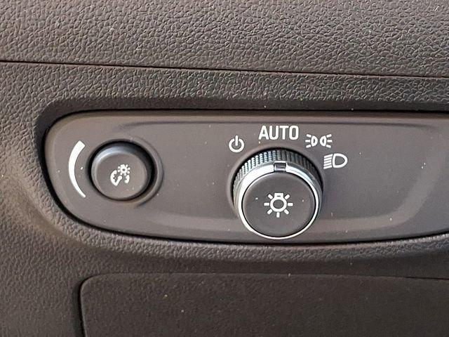 Used 2024 Buick Encore GX Sport Touring FWD image 23