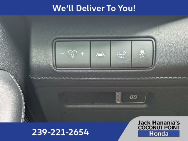 Used 2021 Hyundai Santa Fe Limited w/ Cargo Package FWD image 26