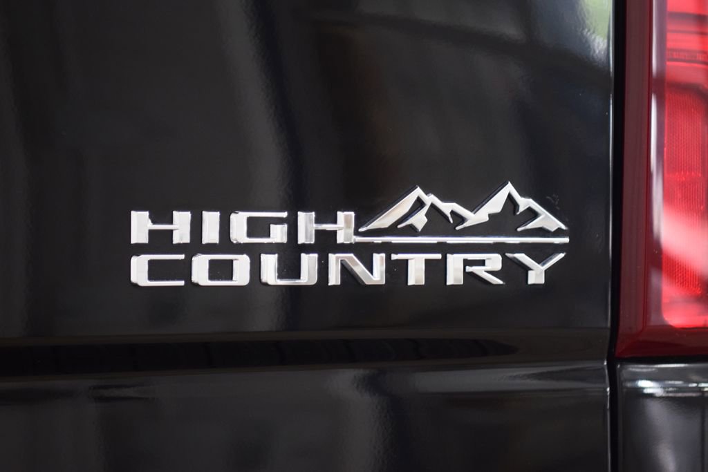 Used 2024 Chevrolet Silverado 3500 High Country w/ High Country Premium Package AWD/4WD image 24