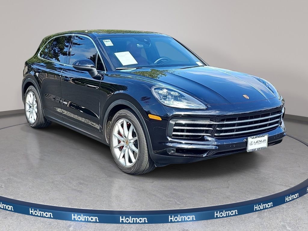 Used 2022 Porsche Cayenne AWD/4WD image 4