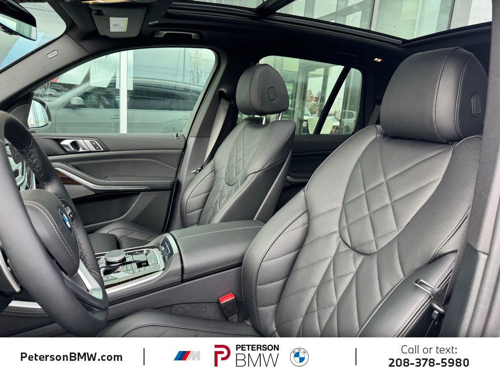 New 2026 BMW X5 xDrive50e w/ Premium Package image 17