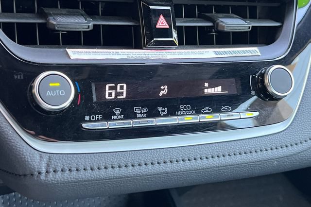 Used 2024 Toyota Corolla SE FWD image 25
