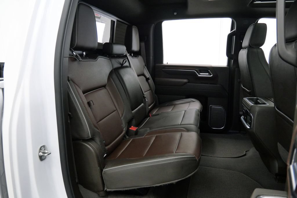 Used 2024 GMC Sierra 2500 Denali w/ Denali Reserve Package AWD/4WD image 19