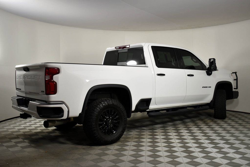 Used 2023 Chevrolet Silverado 2500 LTZ w/ LTZ Plus Package image 4