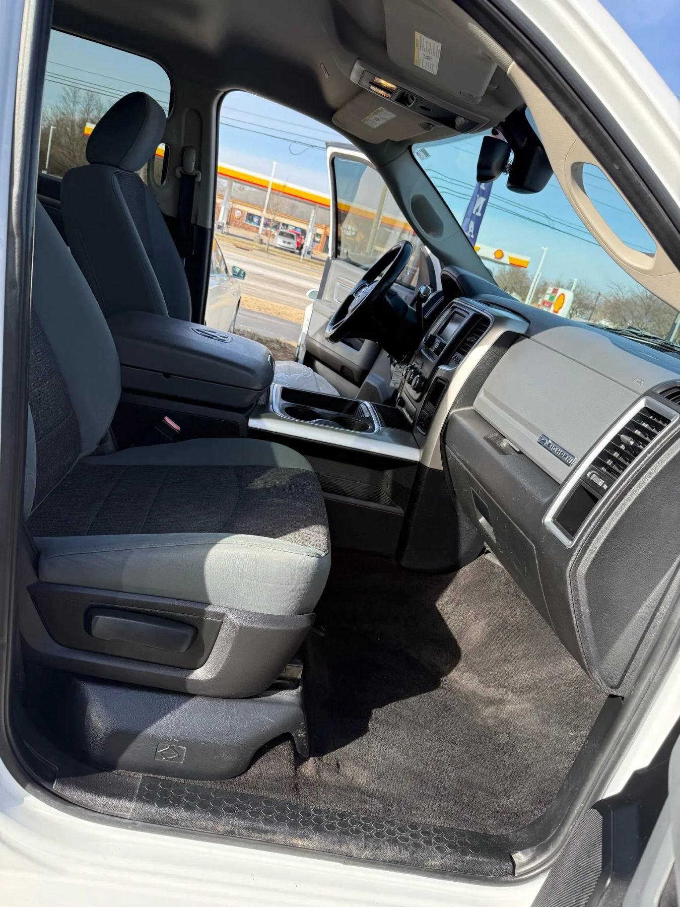Used 2017 RAM 2500 Big Horn AWD/4WD image 22