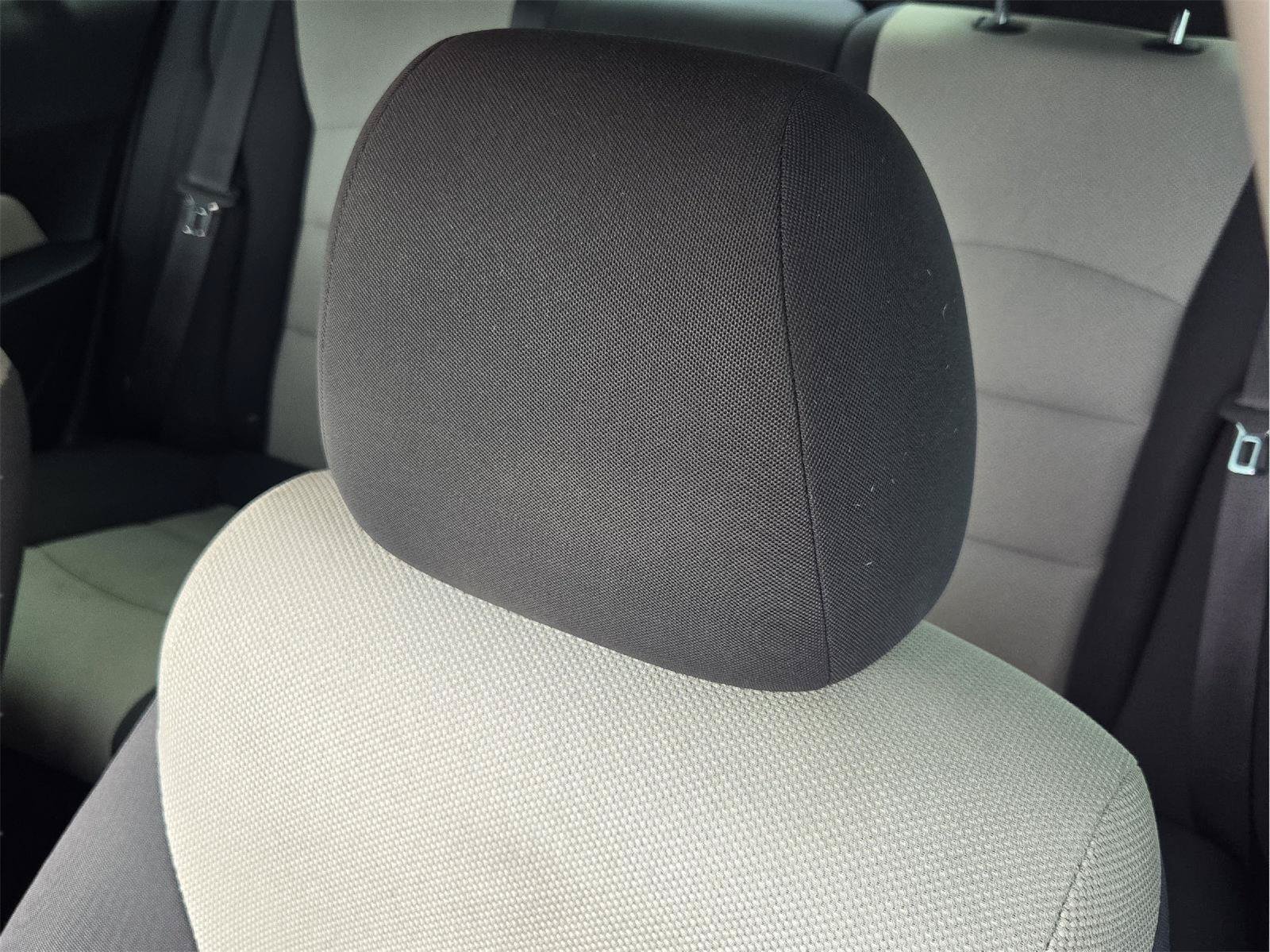 Used 2016 Chevrolet Cruze LS FWD image 21