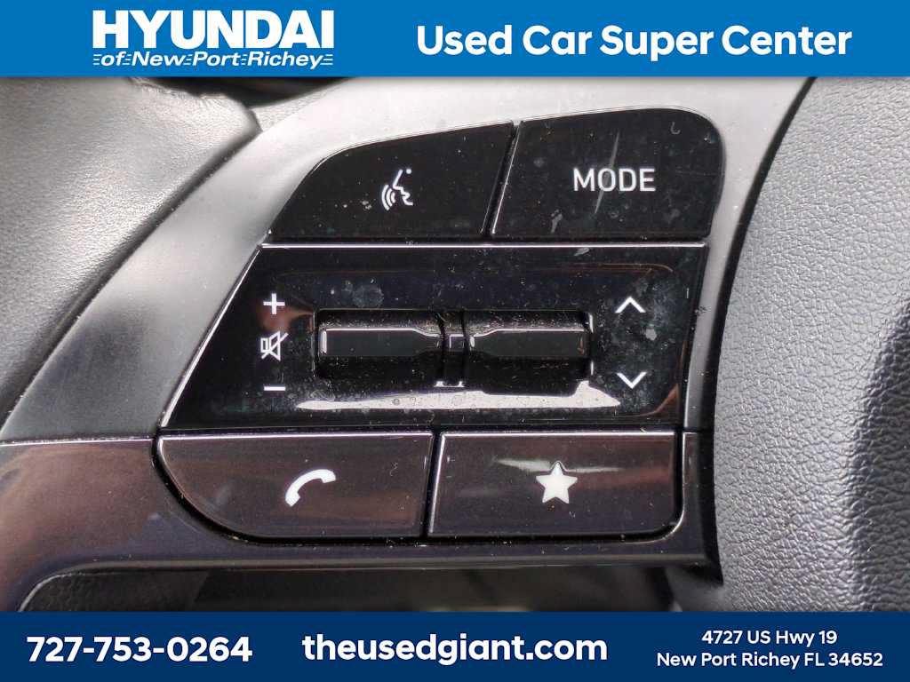Used 2025 Hyundai Elantra Sport FWD image 24