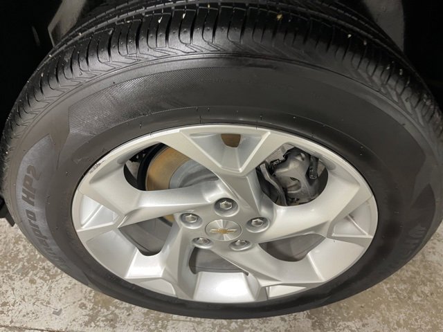 Used 2025 Chevrolet Trax LS w/ LS Convenience Package image 27