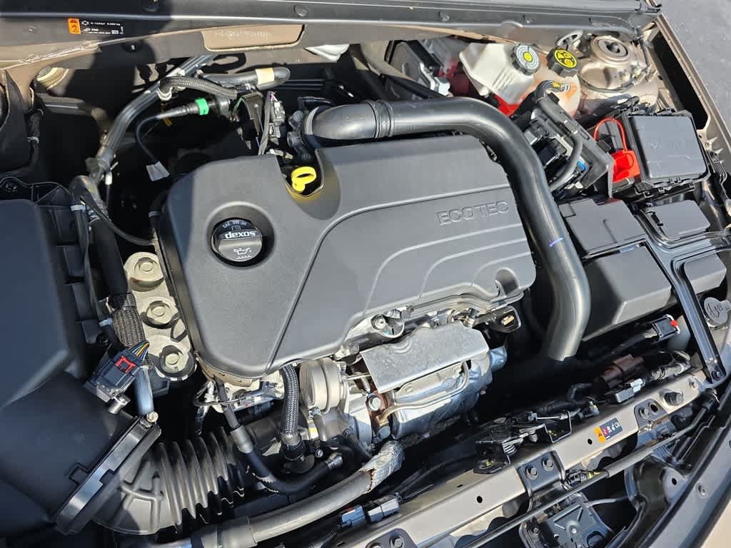Used 2023 Chevrolet Malibu LT FWD image 46