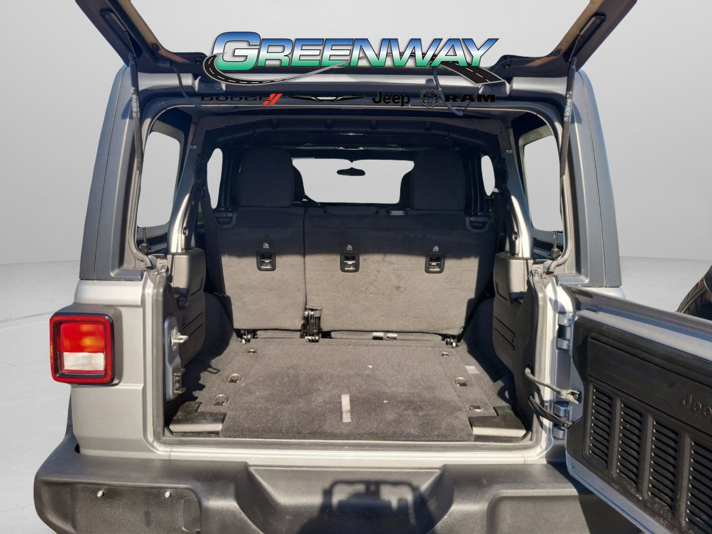 Used 2021 Jeep Wrangler Unlimited Sport image 7