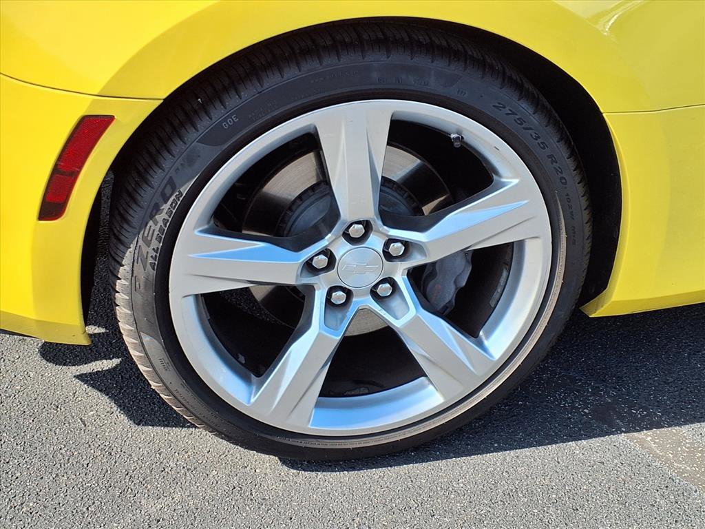 Used 2018 Chevrolet Camaro SS image 20