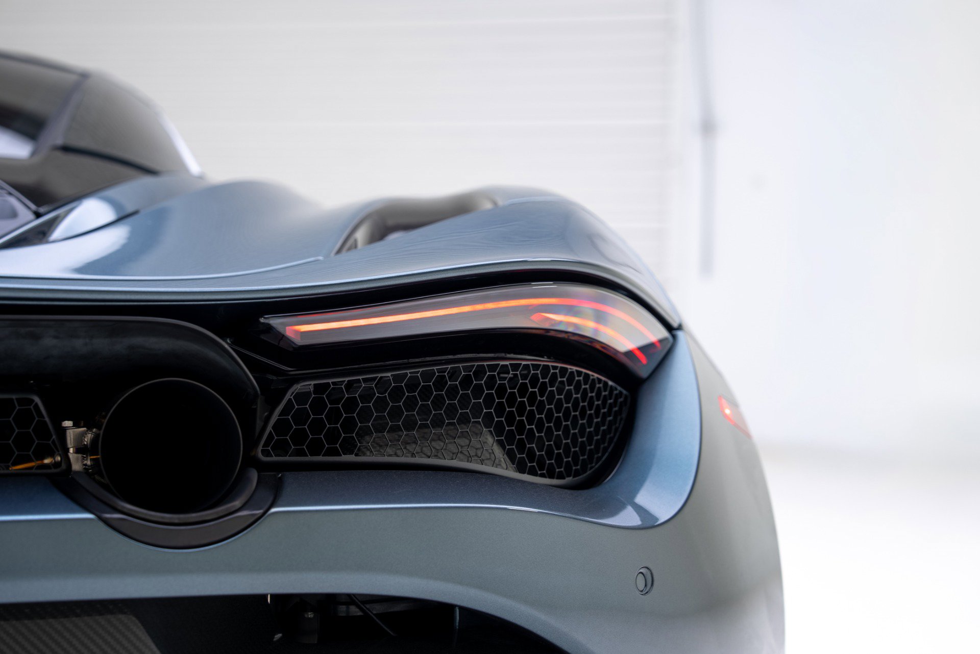 Used 2018 McLaren 720S Luxury image 28