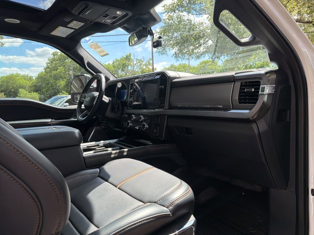 Used 2024 Ford F250 Platinum AWD/4WD image 31