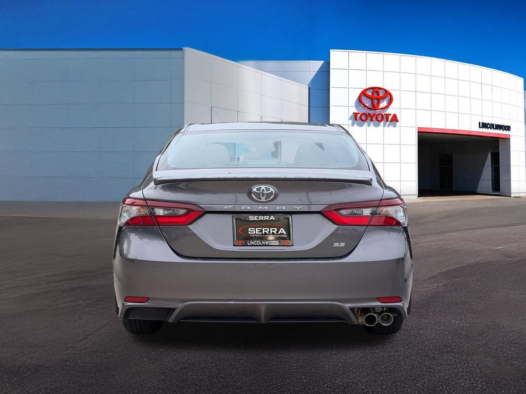 Used 2024 Toyota Camry SE FWD image 10