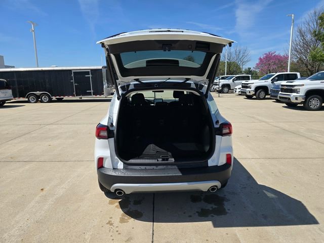 Used 2025 Ford Escape Active w/ Cold Weather Package image 16