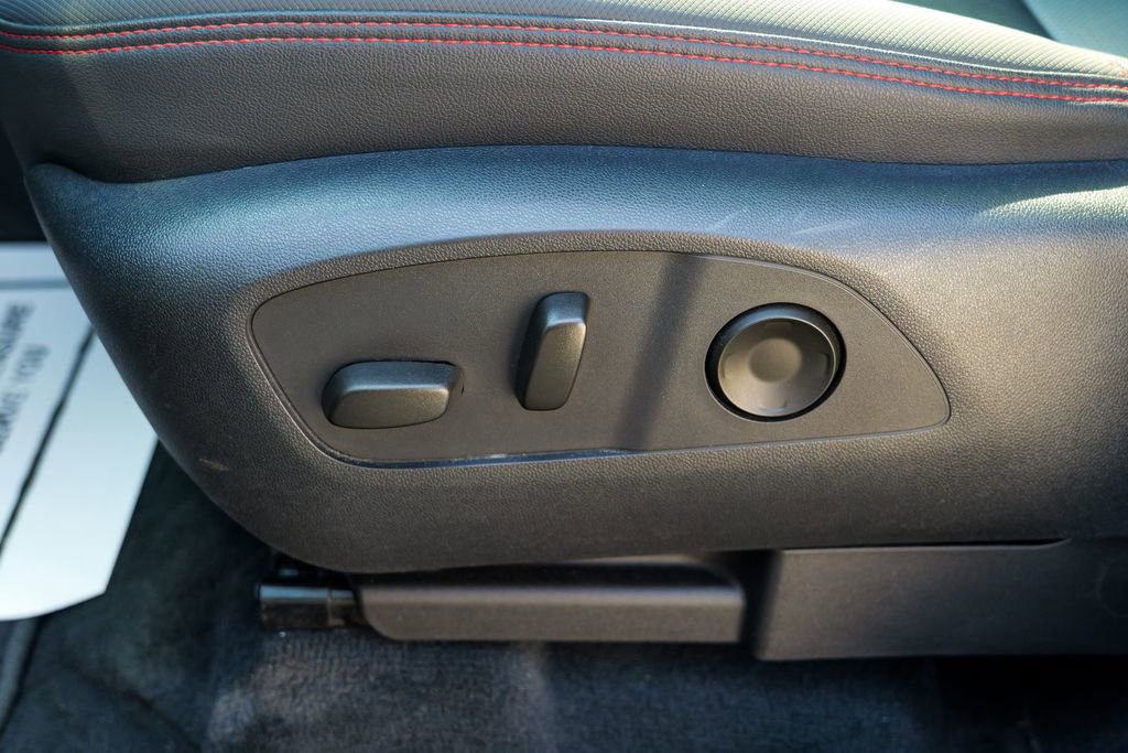 Used 2024 Chevrolet Traverse RS w/ LPO, Floor Liner Package image 25