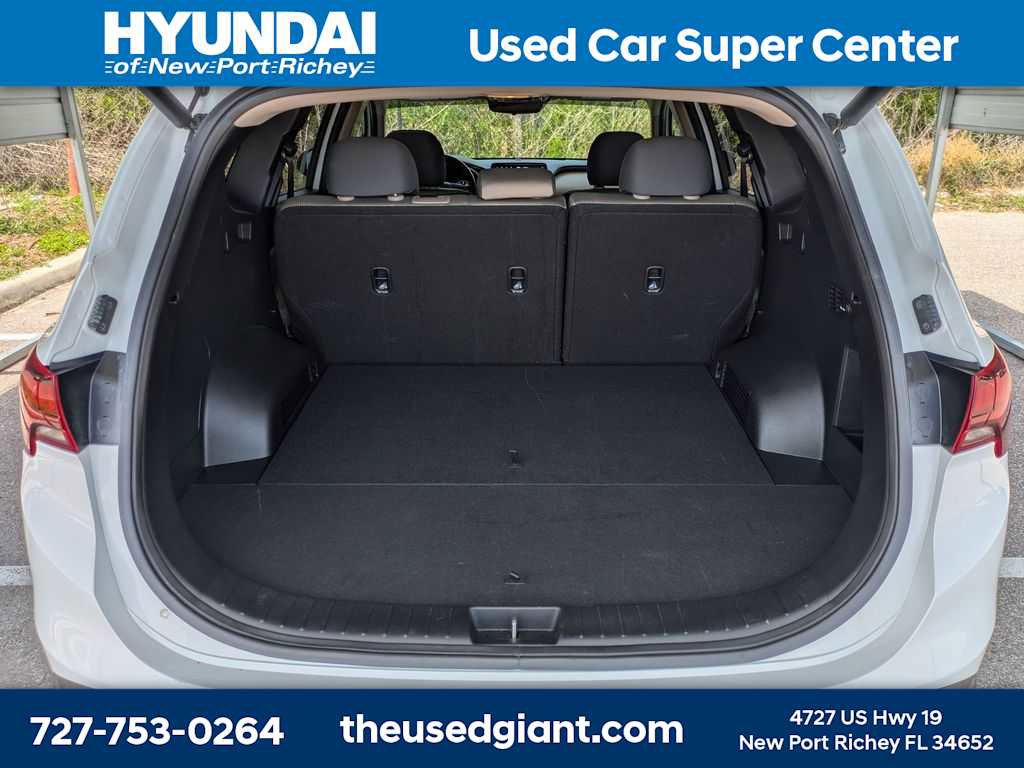 Used 2023 Hyundai Santa Fe SEL FWD image 12