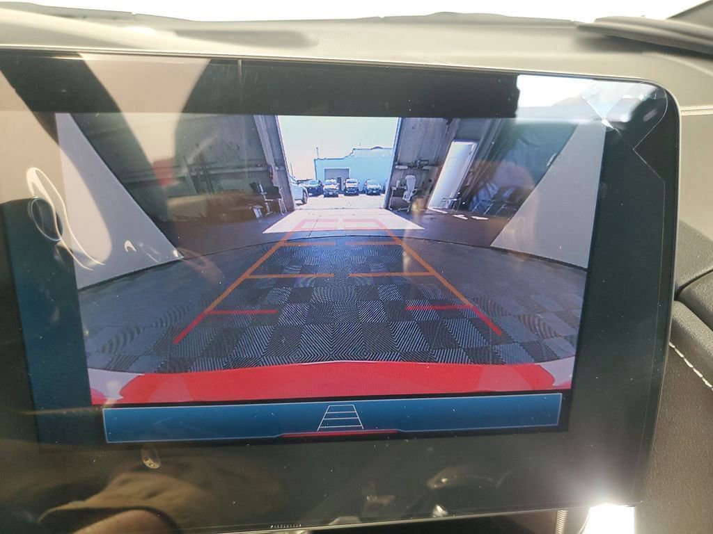 New 2025 Chevrolet Corvette E-Ray image 17