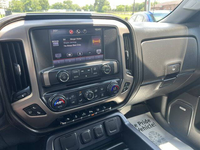 Used 2015 GMC Sierra 1500 Denali w/ Driver Alert Package AWD/4WD image 13