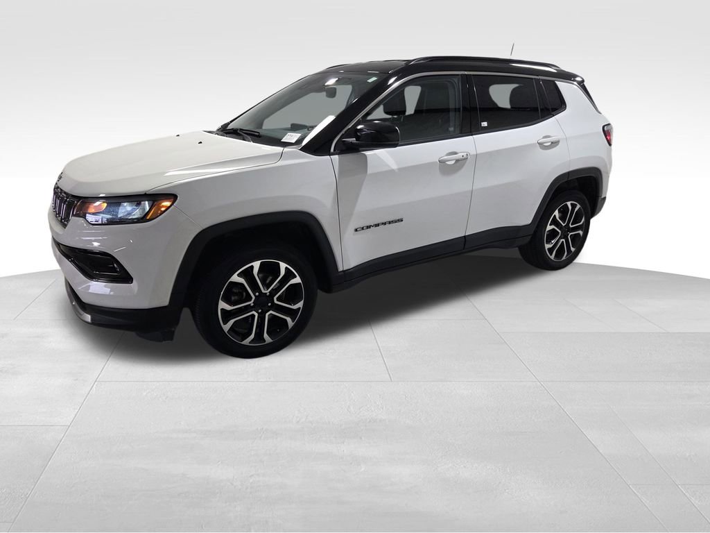 Certified 2022 Jeep Compass Limited image 16