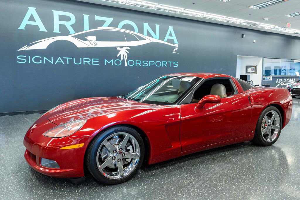 Used 2008 Chevrolet Corvette Coupe w/ Preferred Equipment Group RWD image 1
