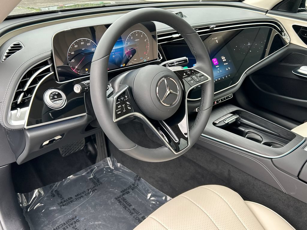 New 2026 Mercedes-Benz E 350 4MATIC Sedan image 17