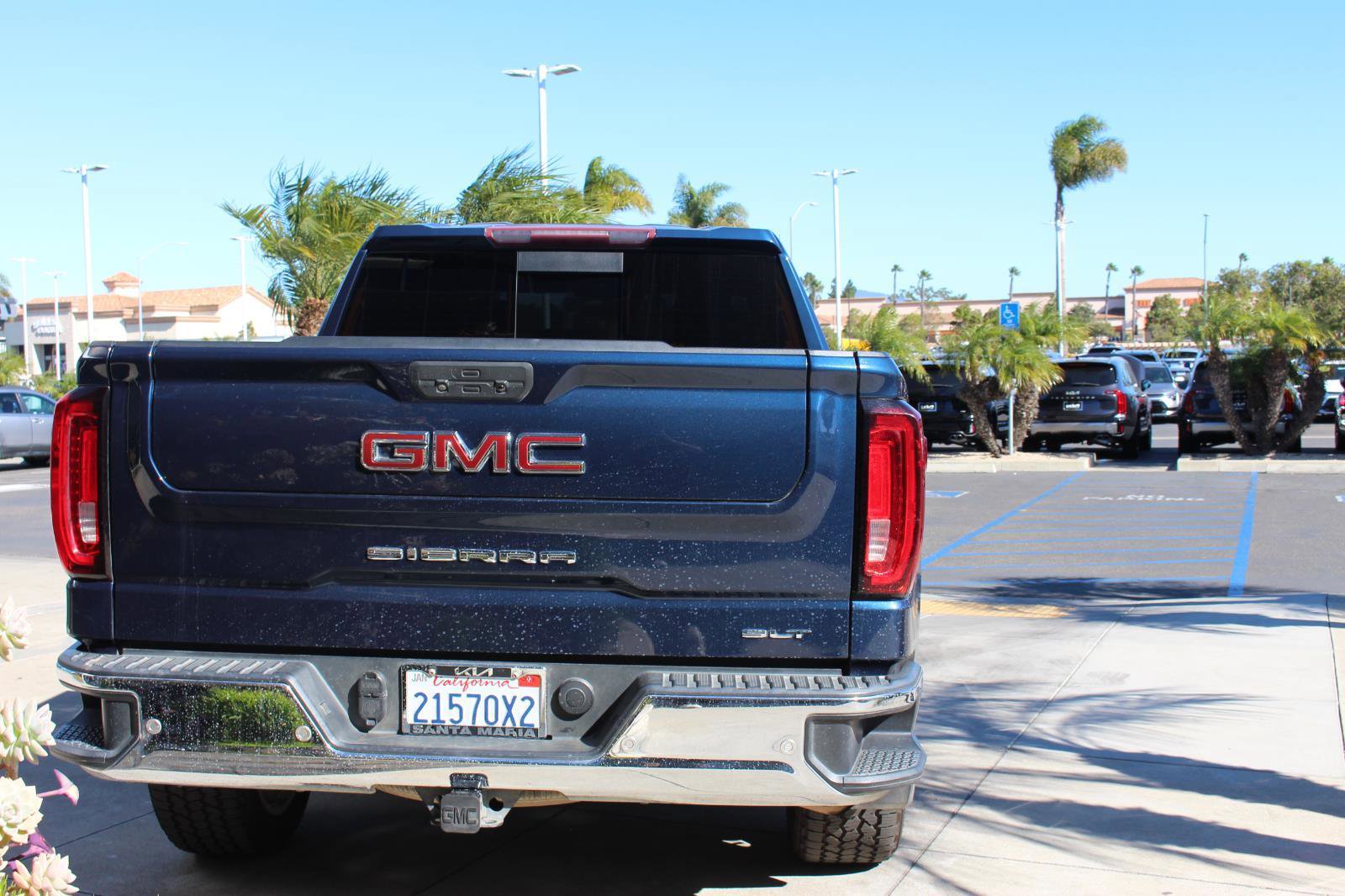 Used 2020 GMC Sierra 1500 SLT w/ SLT Premium Package image 7