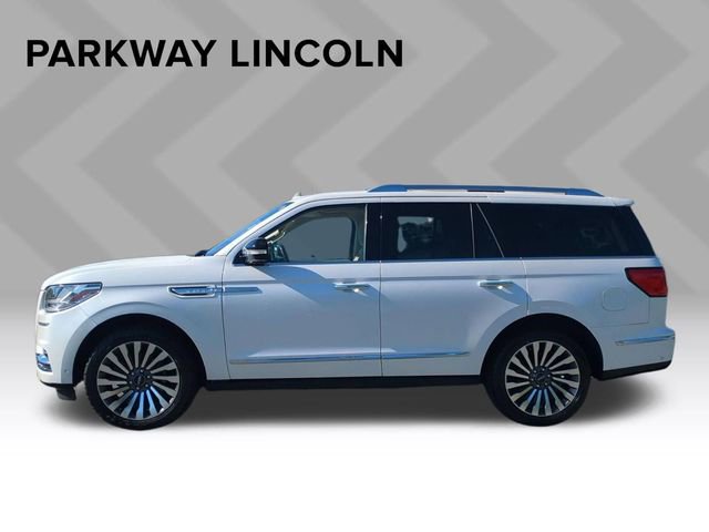 Used 2018 Lincoln Navigator Reserve w/ Technology Package AWD/4WD image 2