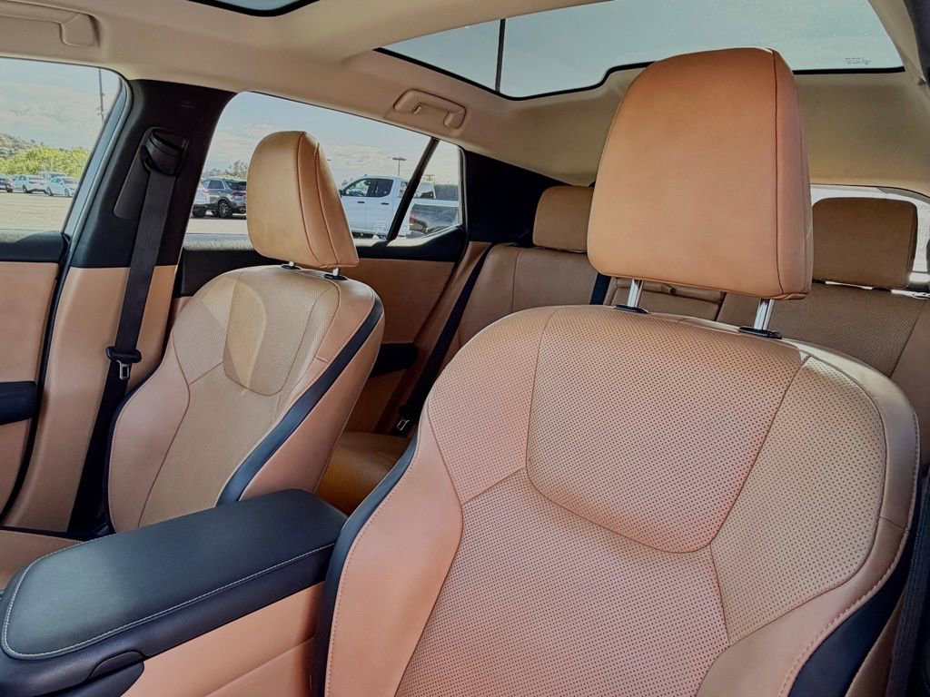 Used 2024 Lexus RZ 300e Premium w/ Technology Package FWD image 19