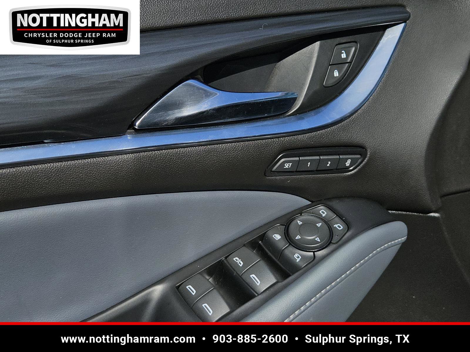 Used 2024 Buick Enclave Premium image 25