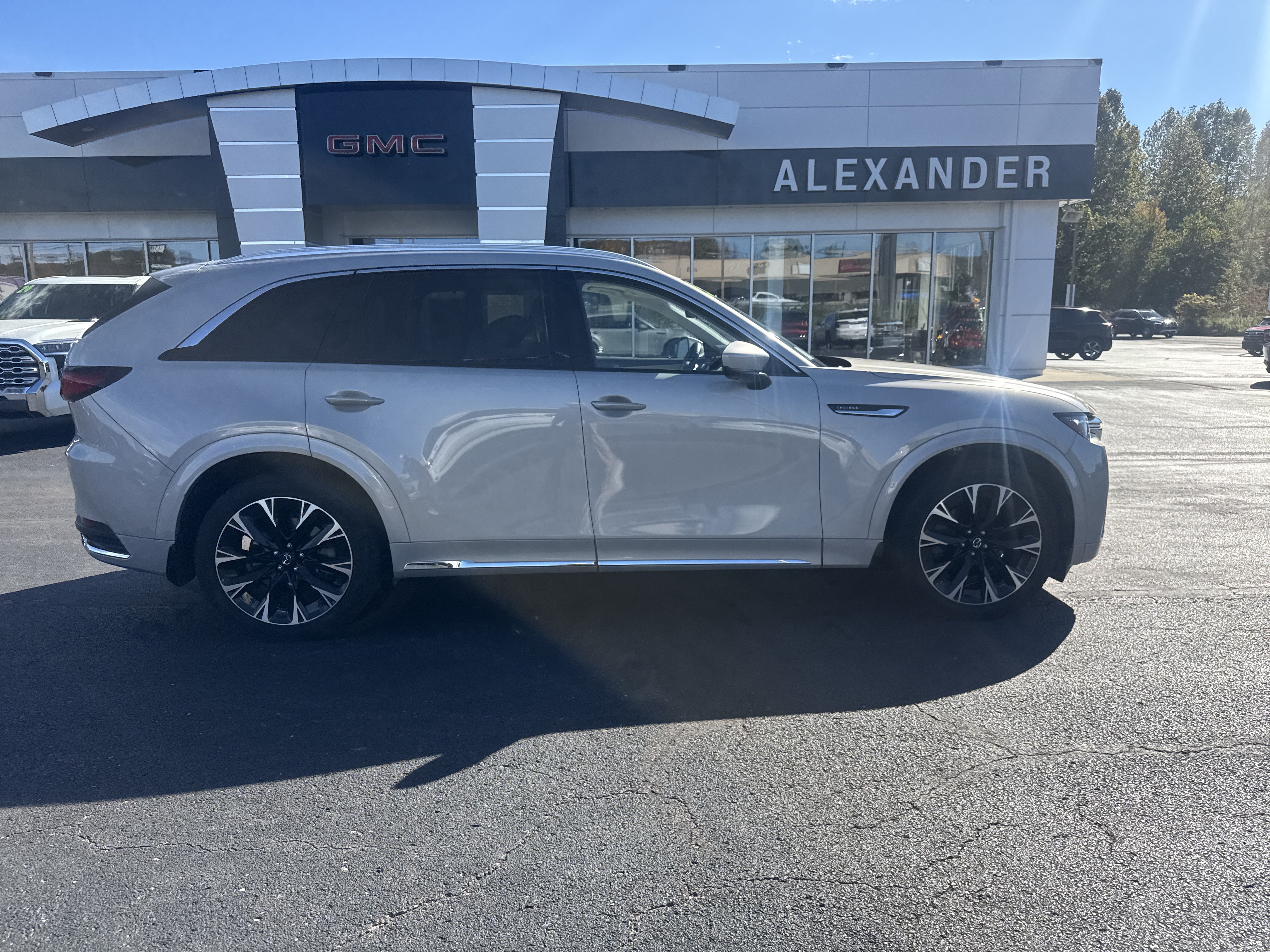 Used 2025 MAZDA CX-90 3.3 Turbo S w/ Premium Package AWD/4WD image 2