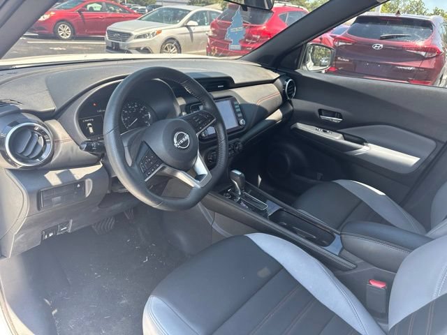 Used 2024 Nissan Kicks SR w/ SR Premium Package FWD image 12