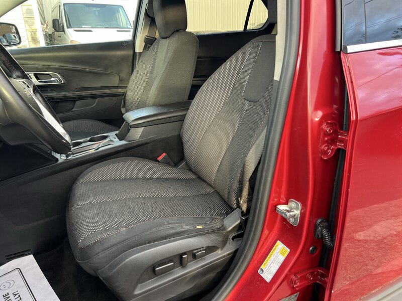 Used 2014 Chevrolet Equinox LT FWD image 9