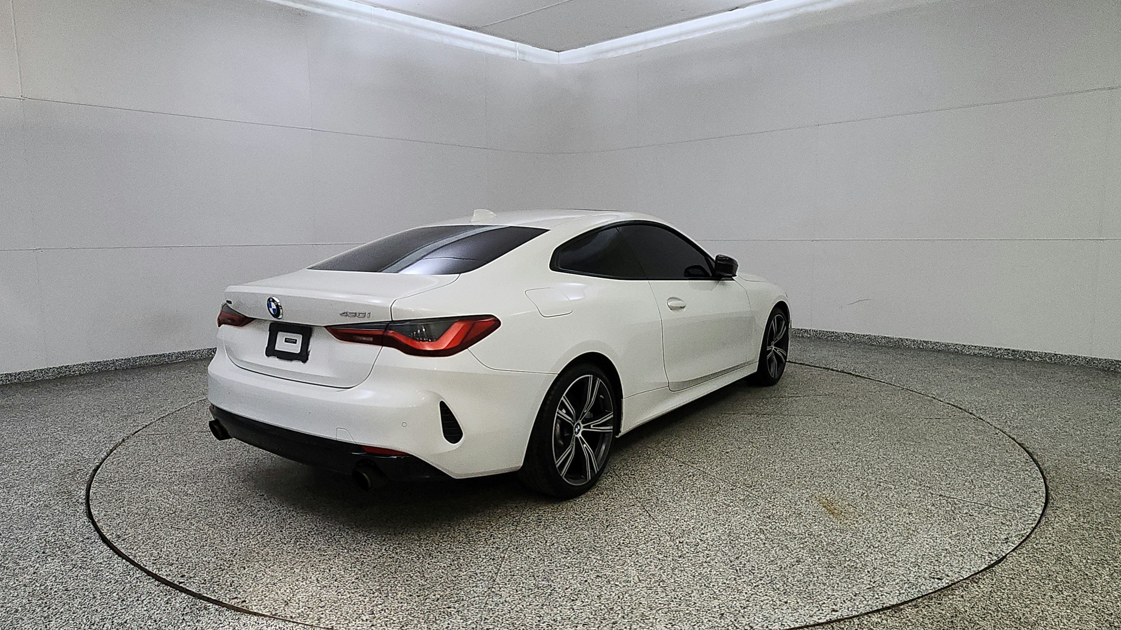 Used 2021 BMW 430i xDrive Coupe w/ Convenience Package AWD/4WD image 7