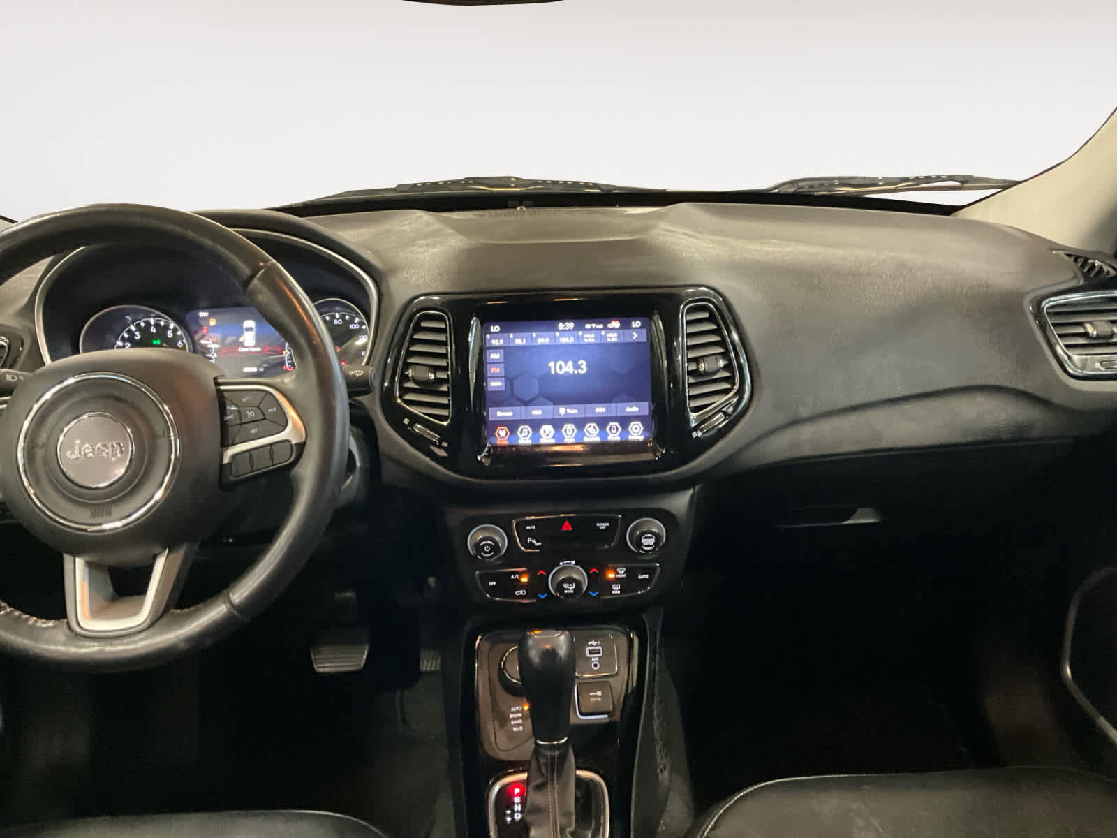 Used 2020 Jeep Compass Limited w/ Safety & Security Group AWD/4WD image 11