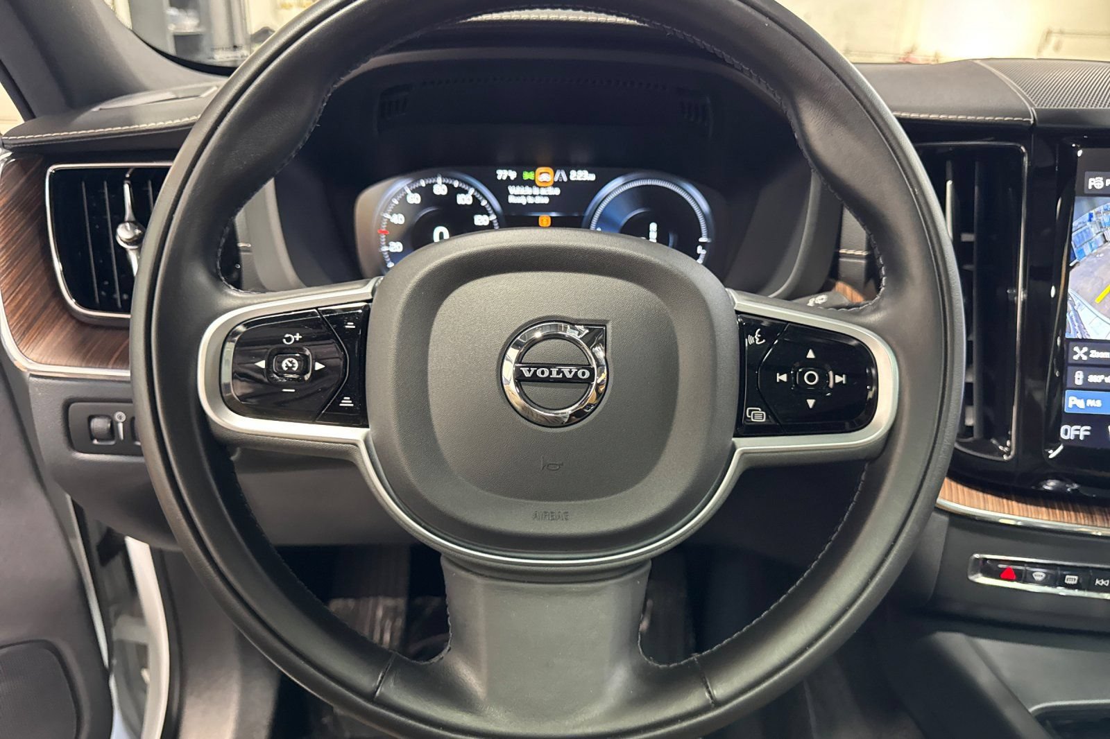 Used 2021 Volvo XC60 T8 Inscription w/ Advanced Package AWD/4WD image 26