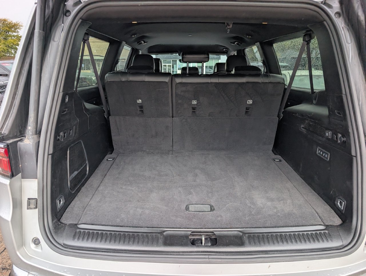 Used 2024 Jeep Wagoneer L Series II w/ Flexible Seating Group AWD/4WD image 27