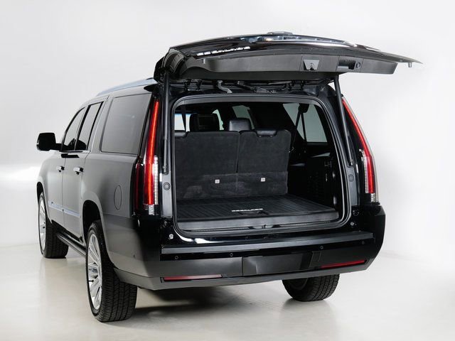 Used 2019 Cadillac Escalade ESV Platinum AWD/4WD image 32