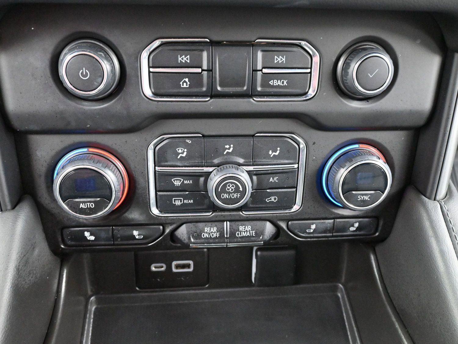 Used 2023 Chevrolet Tahoe Z71 AWD/4WD image 26