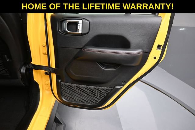 Used 2018 Jeep Wrangler Unlimited Rubicon w/ Cold Weather Group AWD/4WD image 47