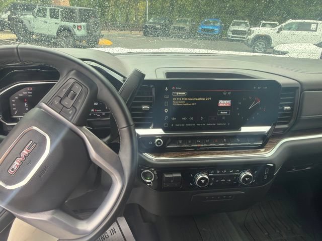 Used 2025 GMC Sierra 2500 SLE w/ SLE Value Package; AWD/4WD image 13