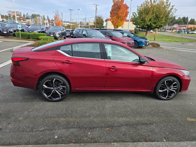 Used 2025 Nissan Altima 2.5 SR image 4