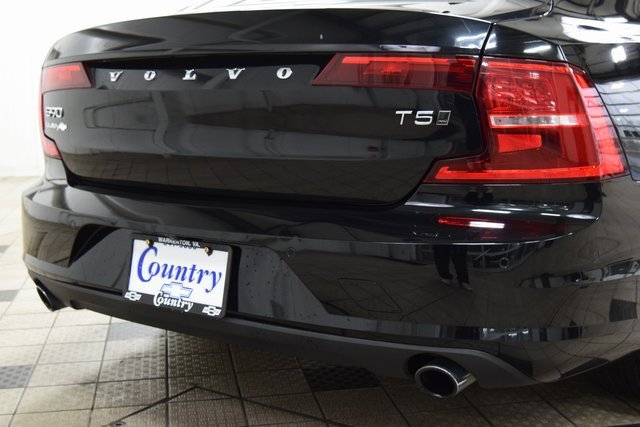 Used 2018 Volvo S90 T5 Momentum w/ Convenience Package image 19