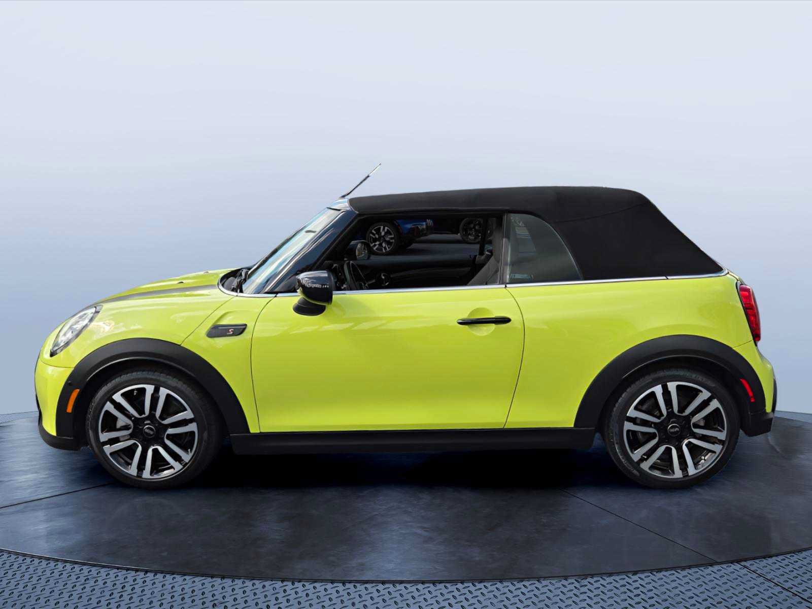 Used 2023 MINI Cooper S FWD image 6