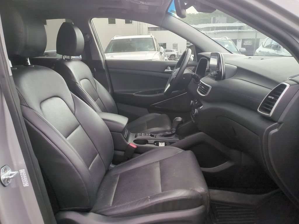 Used 2020 Hyundai Tucson Ultimate w/ Cargo Package AWD/4WD image 28