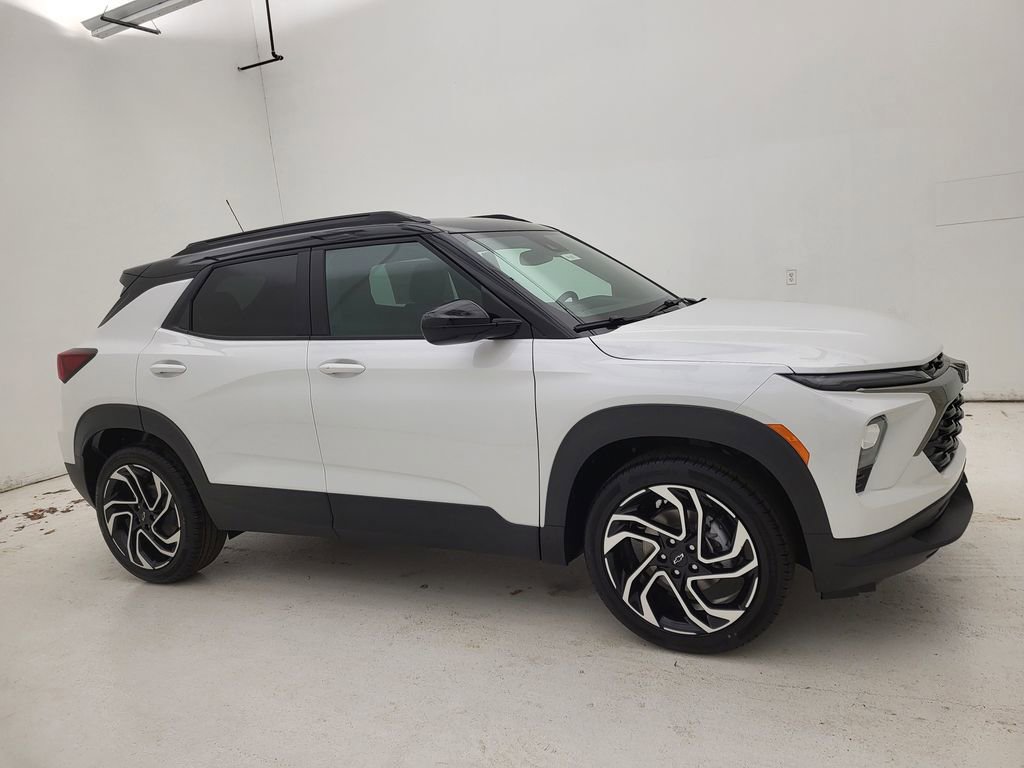 New 2026 Chevrolet TrailBlazer RS w/ Convenience Package FWD image 1