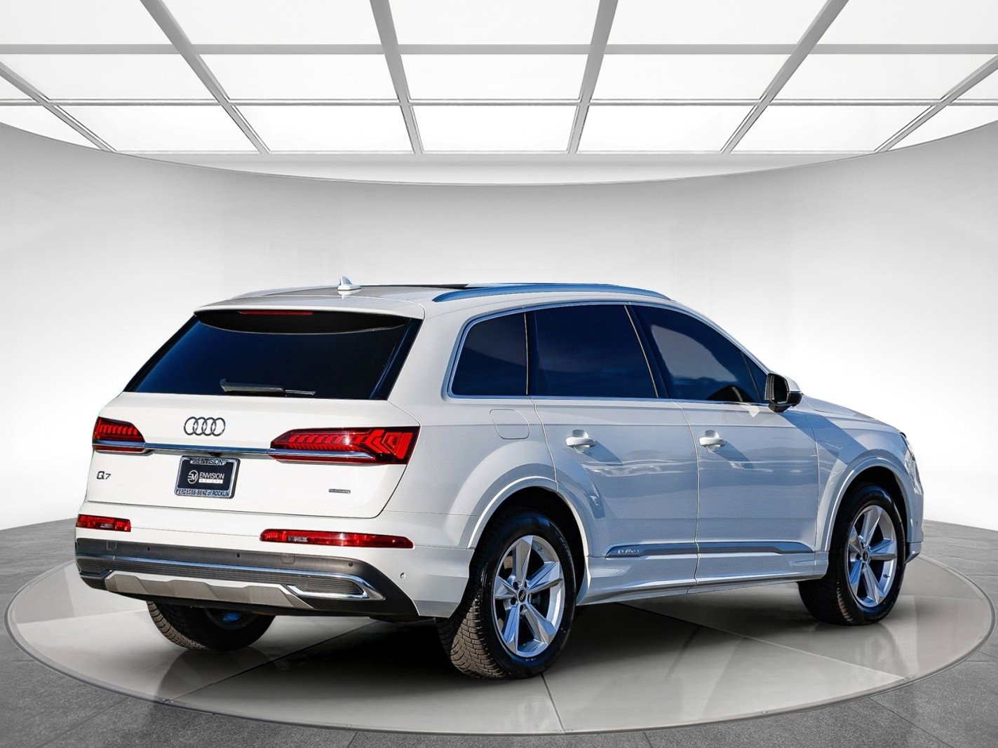 Used 2023 Audi Q7 2.0T Premium Plus w/ Premium Plus Package image 4