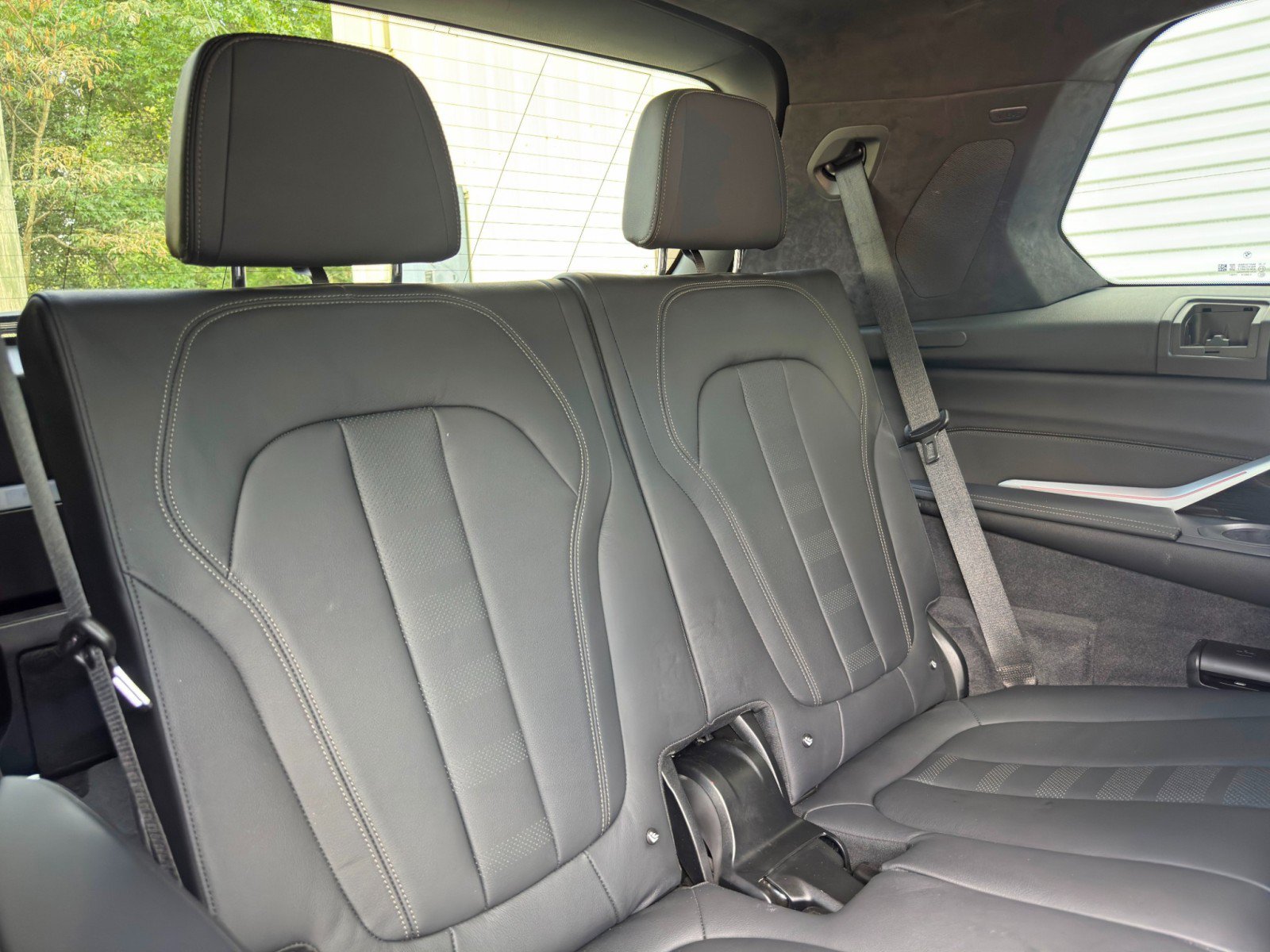 Used 2020 BMW X7 xDrive40i w/ M Sport Package AWD/4WD image 45