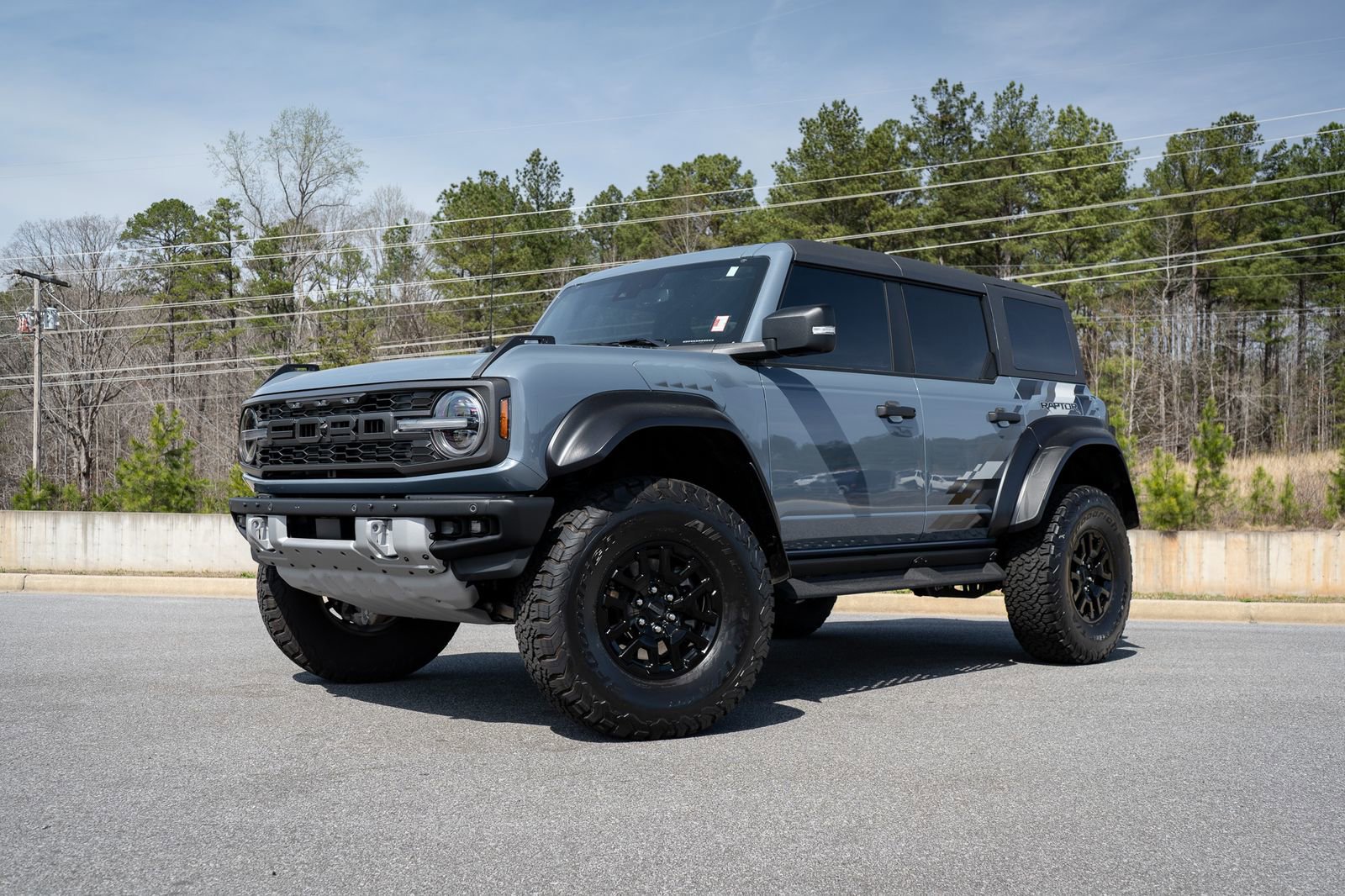Used 2023 Ford Bronco Raptor image 3