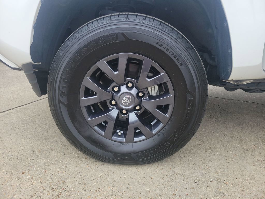 Certified 2023 Toyota Tacoma SR image 28